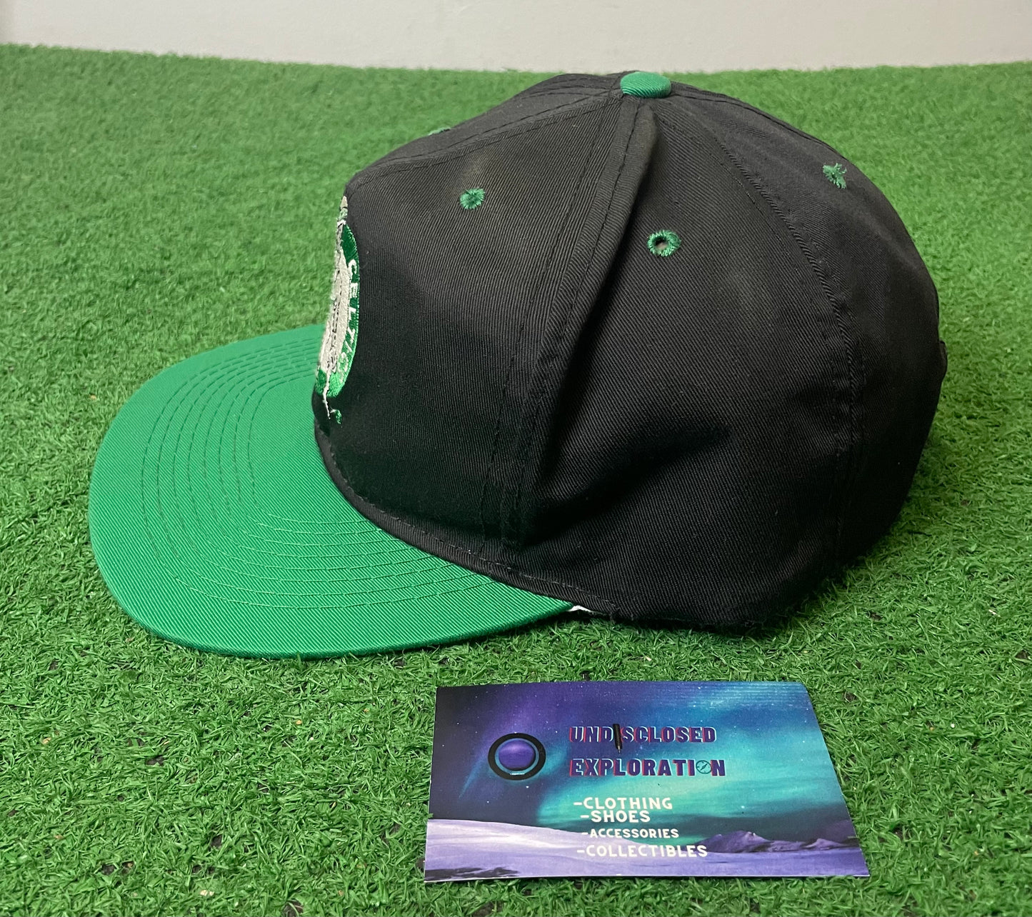 Vintage 1990s Boston Celtics embroidered hat