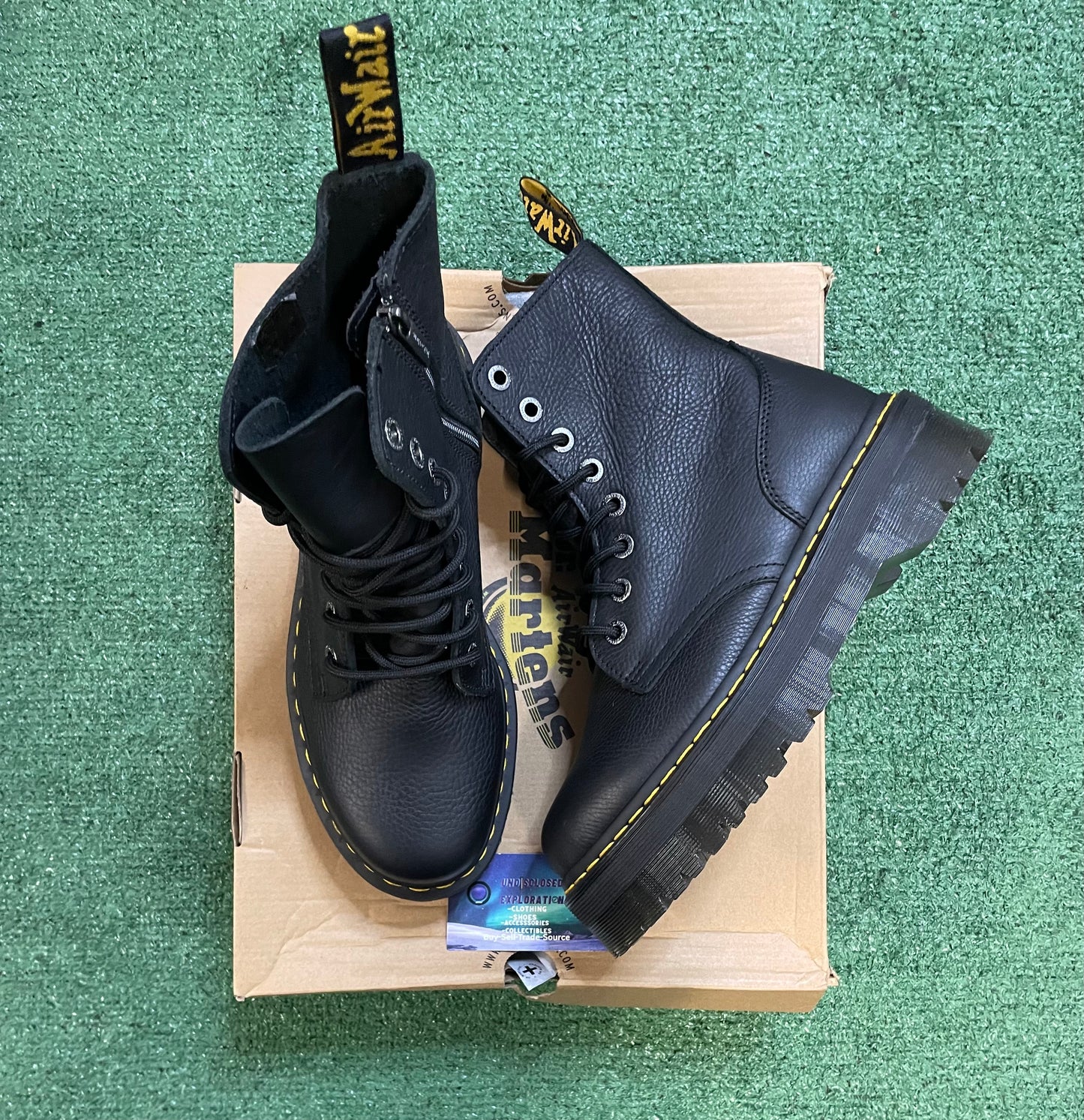 DR Martens Jadon III boots