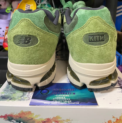 KITH x New Balance 2011 leaf green