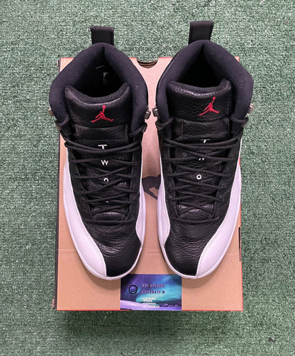 Air Jordan 12 playoffs 2022 size 11men/12.5women