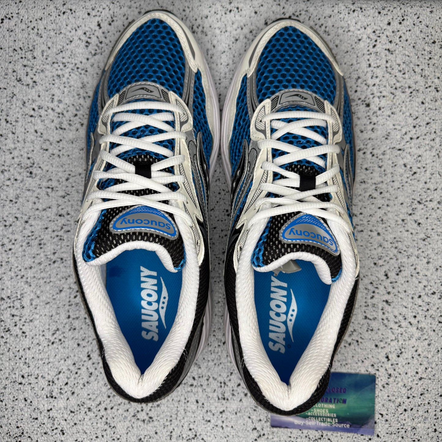 Saucony Progrid Omni 9 Royal Silver 10 Men/11.5 Women “Preowned”