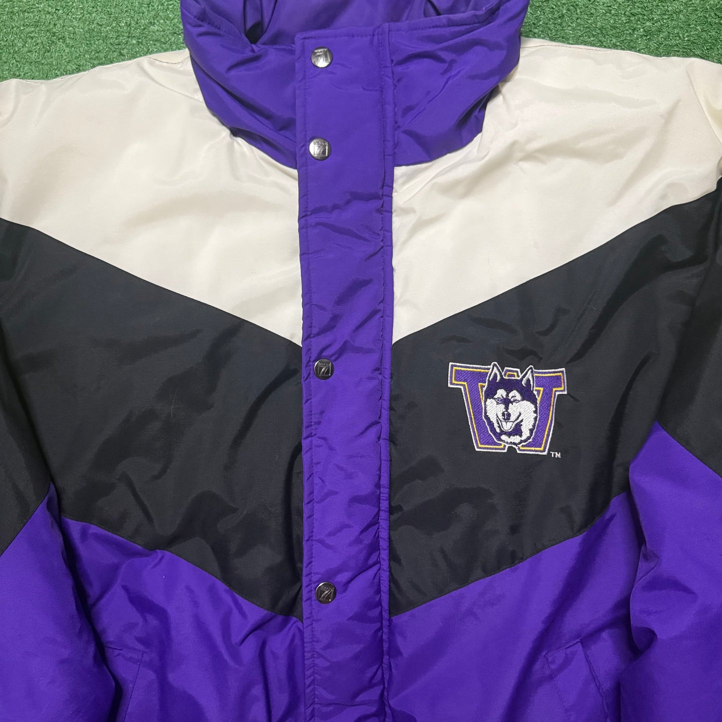 Vintage 1990s UW university of Washington Huskies Logo 7 Jacket