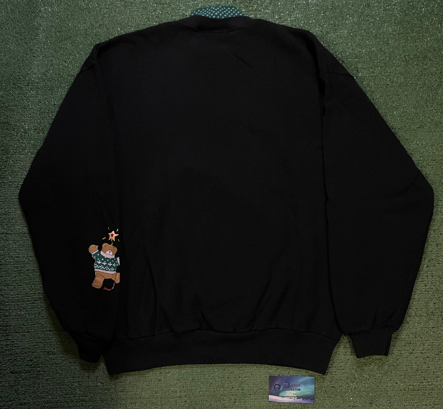 Vintage 1990s holiday season crewneck