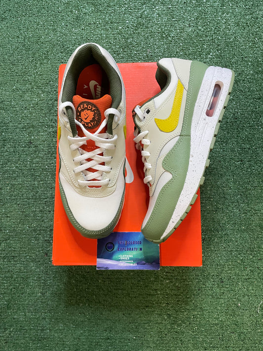 Nike air max 1 ready play size 4.5youth/6women