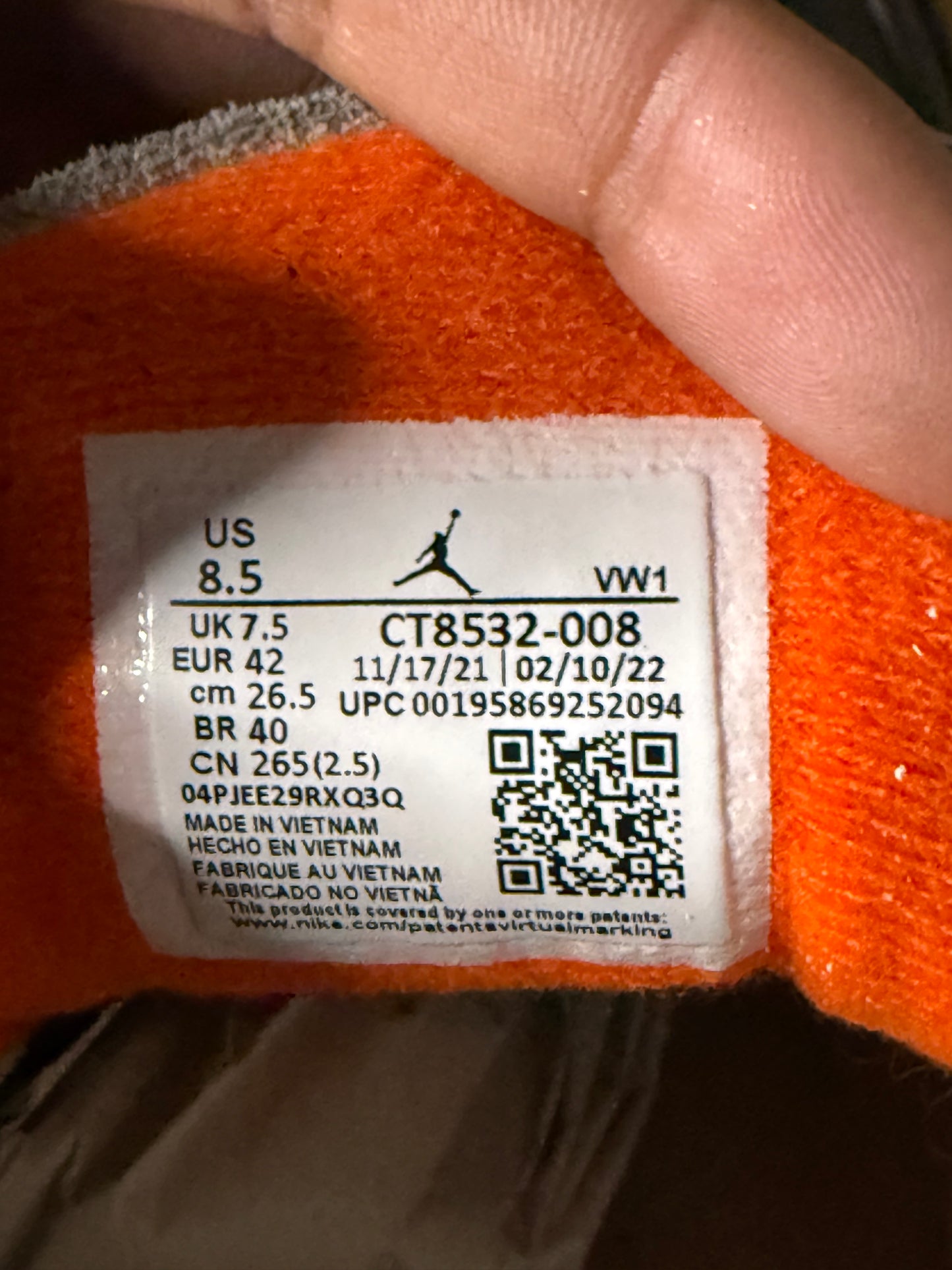 Jordan 3 Desert Elephant 8.5 Men/10 Women “Preowned”