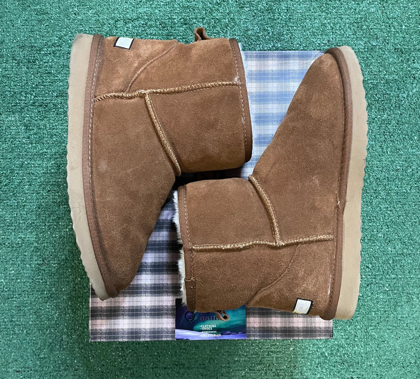 Gv Gallery Raspberry  berry chestnut boots size 11men/12.5women