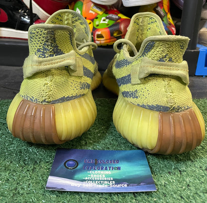 Yeezy 350 boost v2 semi frozen size 9.5men/11women