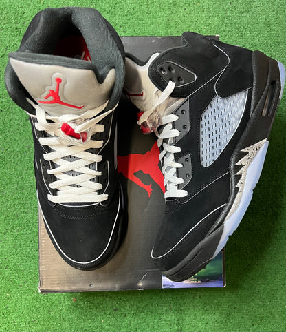 Jordan 5 metallic reimagined size 12men/13.5women