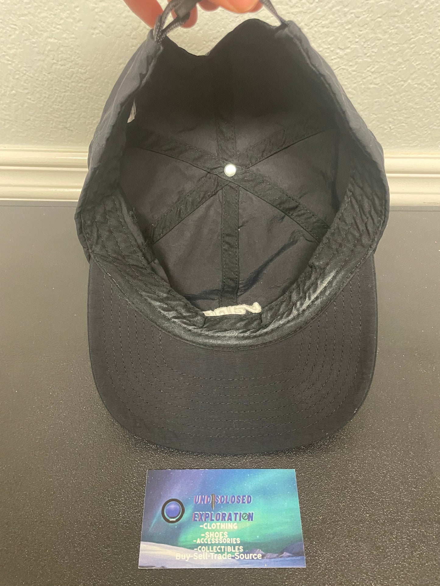 Vans black & white embroidered hat