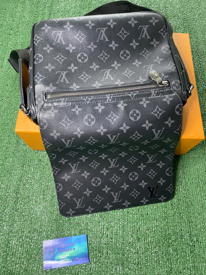 Louis Vuitton district Pm monogram eclipse M46255 shoulder bag