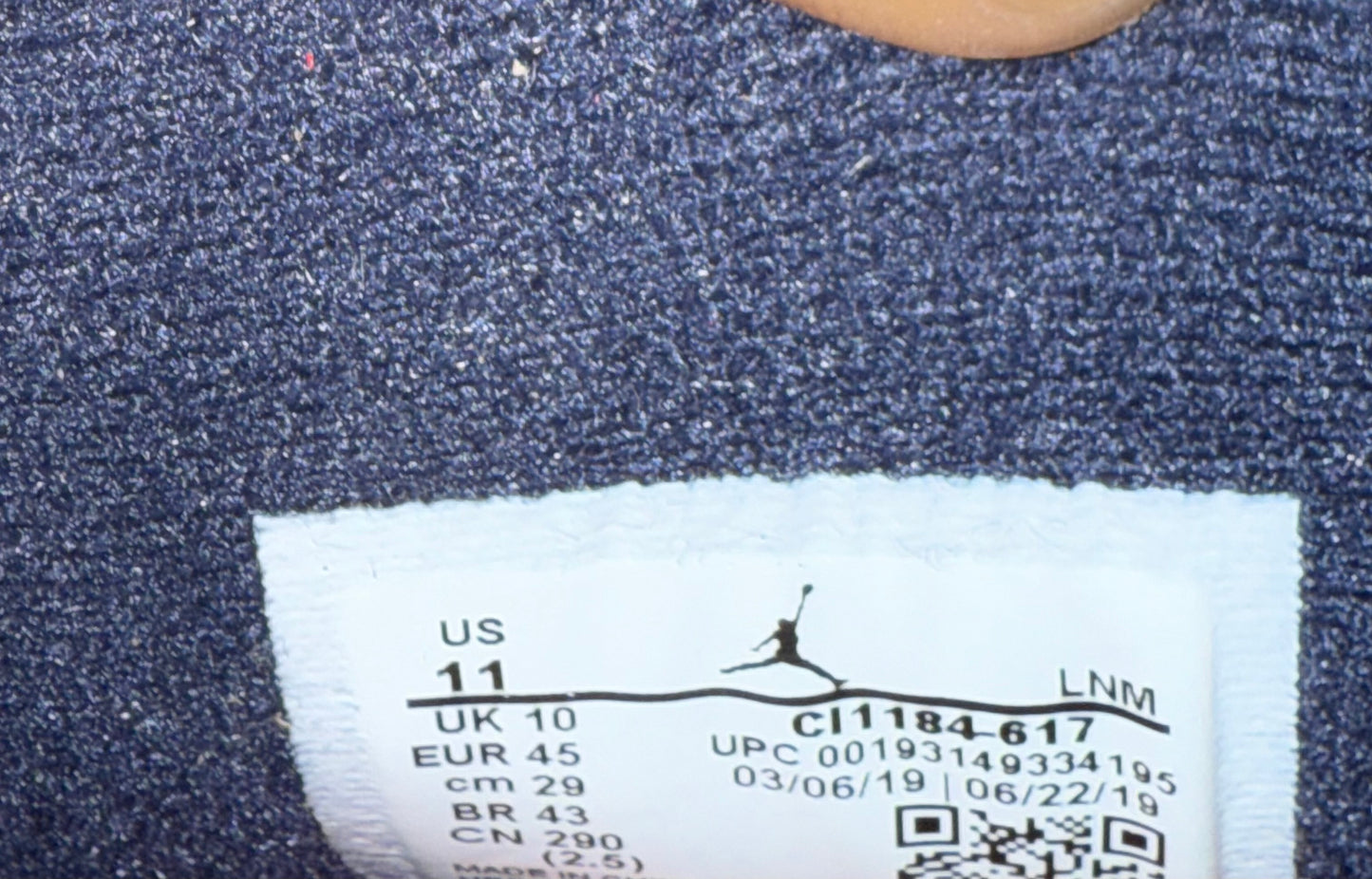 Jordan 4 Fiba