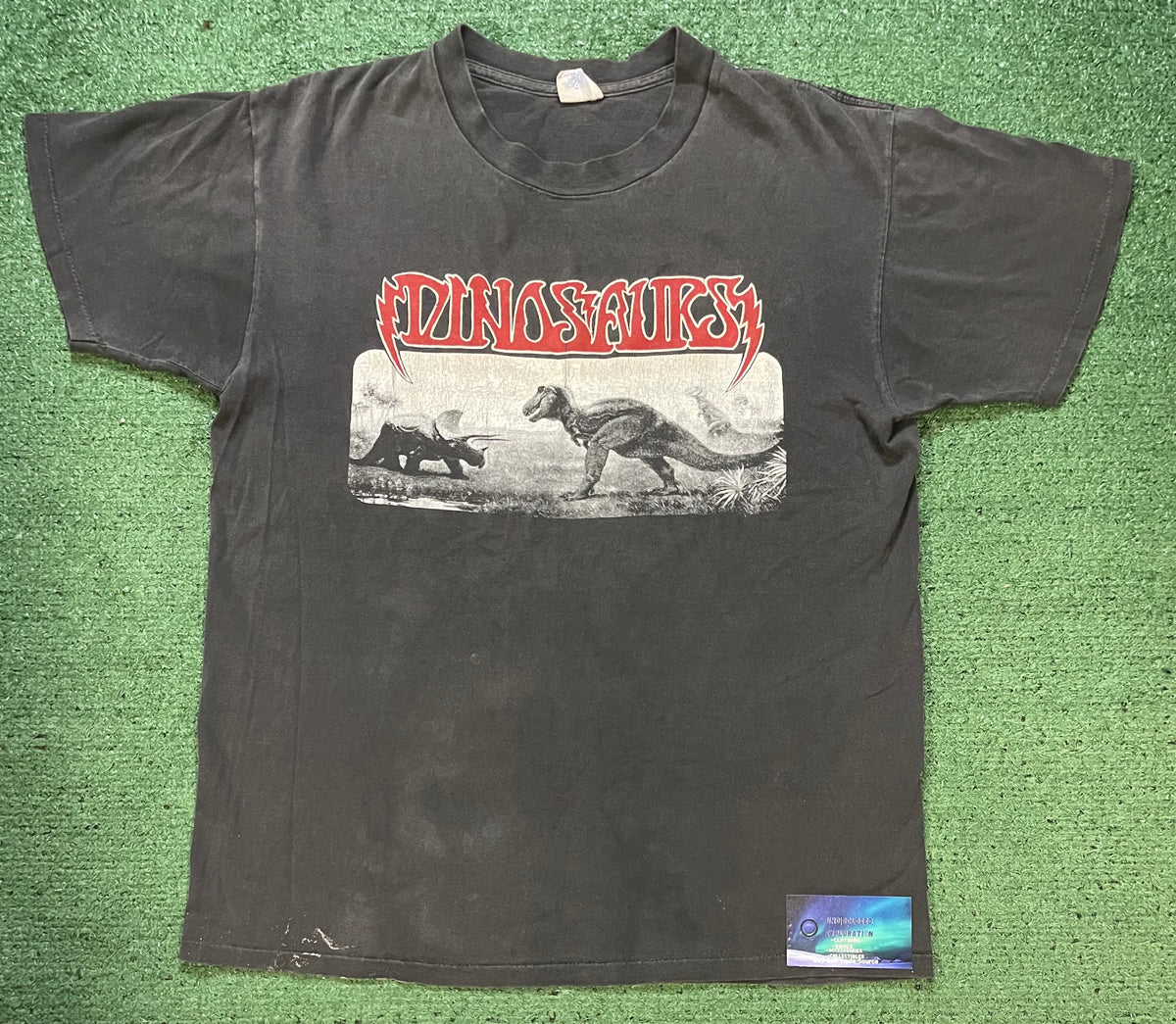 Vintage 1985 Dinosaurs Grateful Dead tee