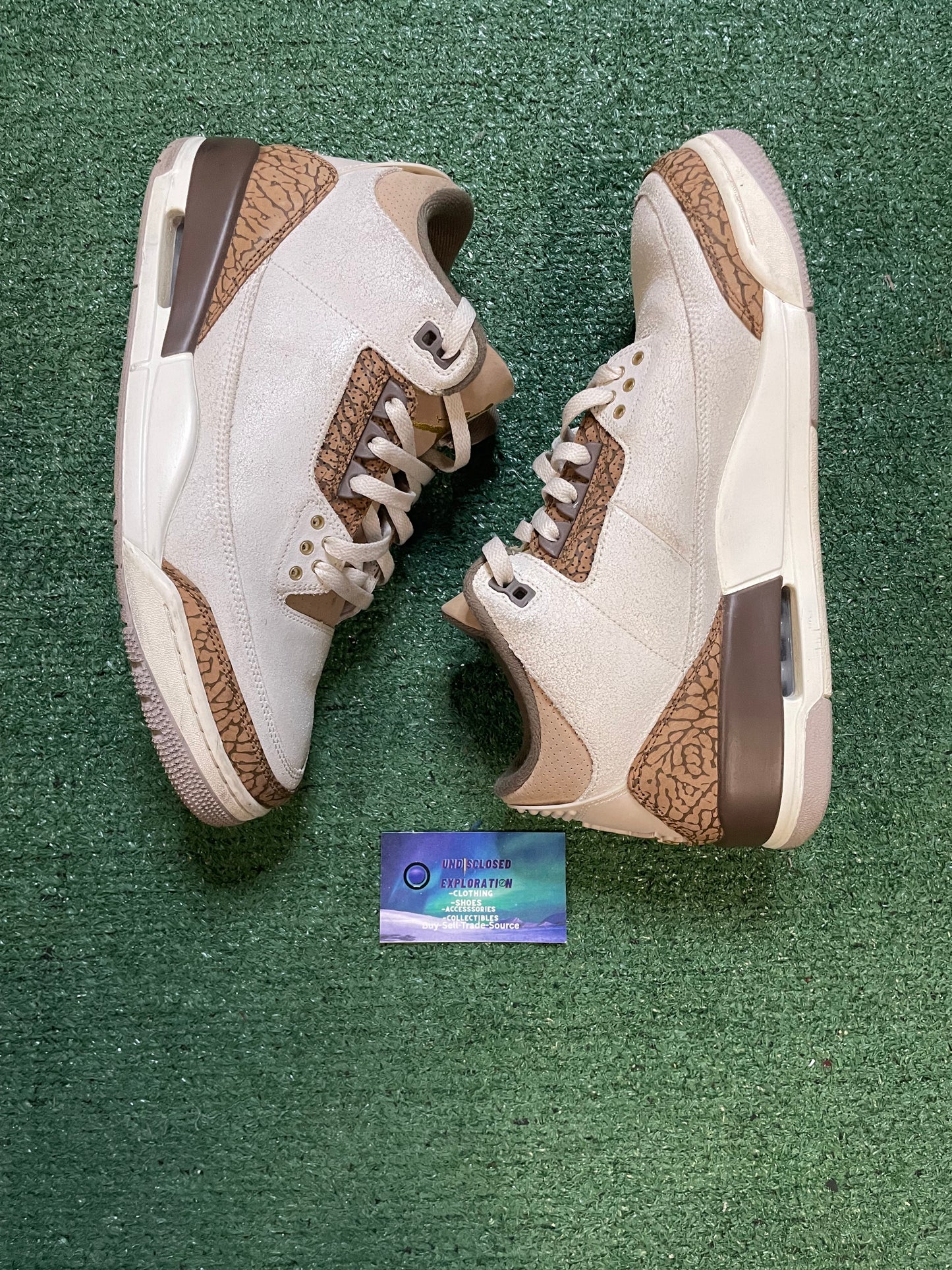 Air Jordan 3 palomino size 10.5men/12women