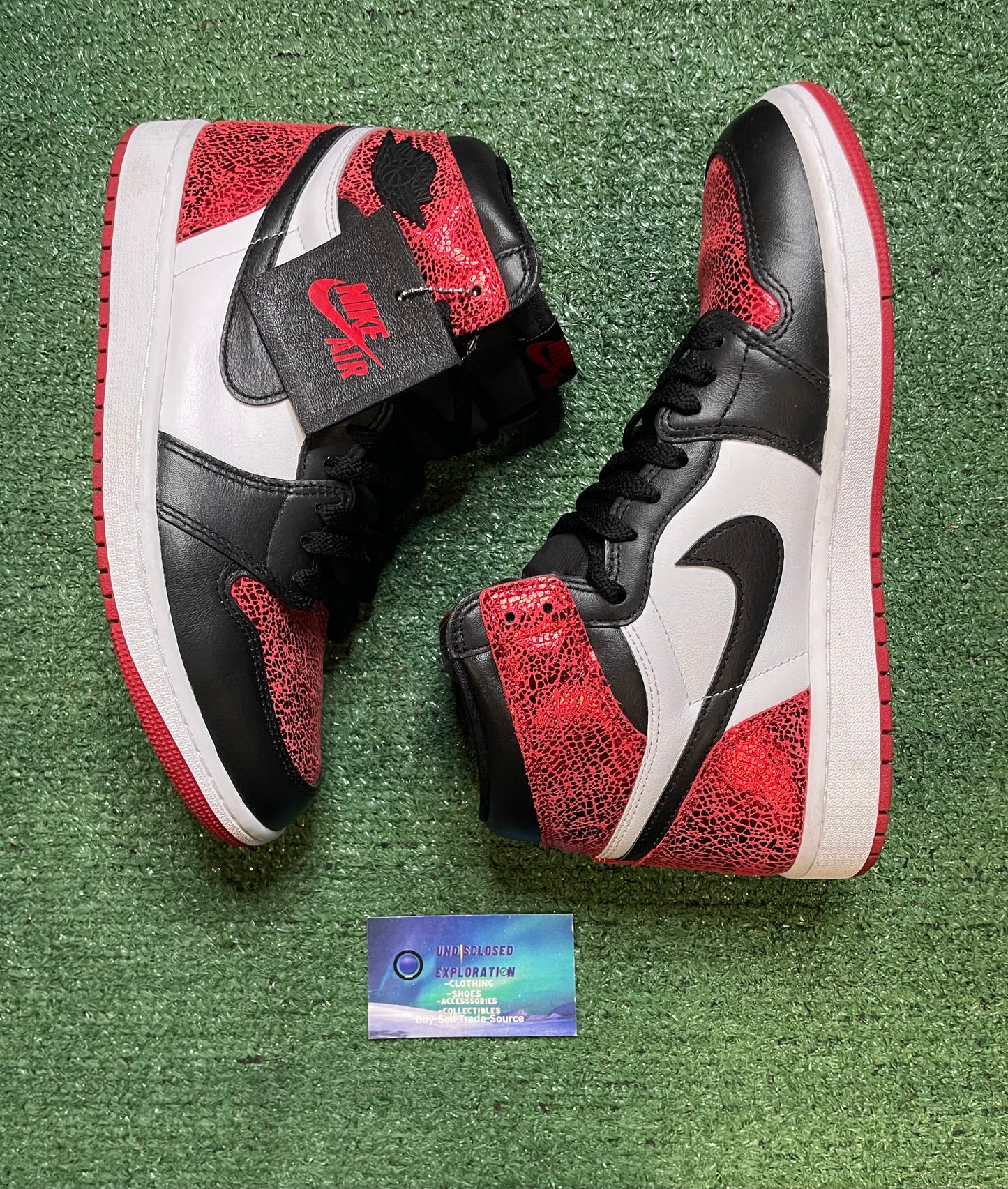 Air Jordan 1 high ruby size 9men/10.5women