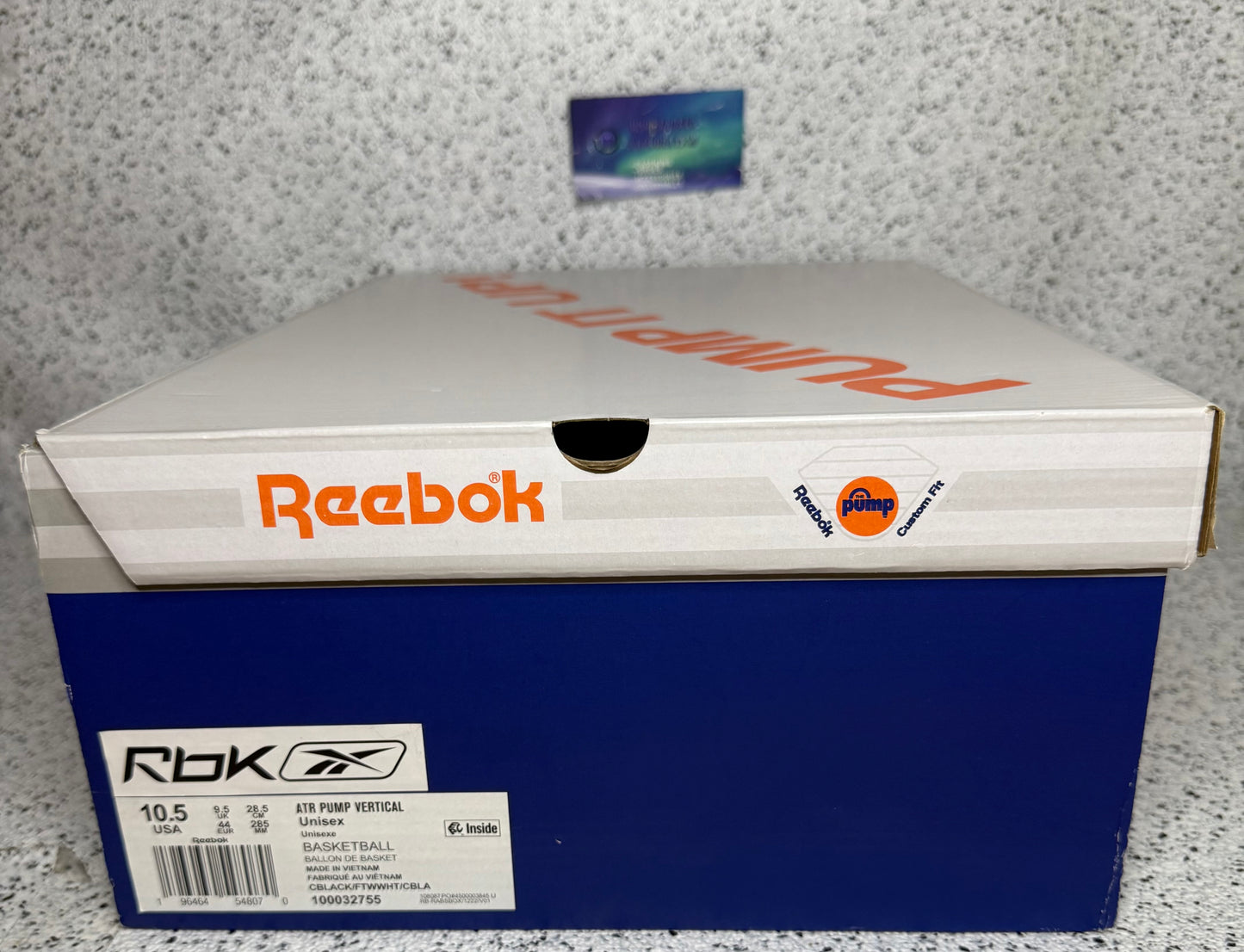 Reebok Above The Rim Pump Black White 10.5 Men/12 Women “Preowned”