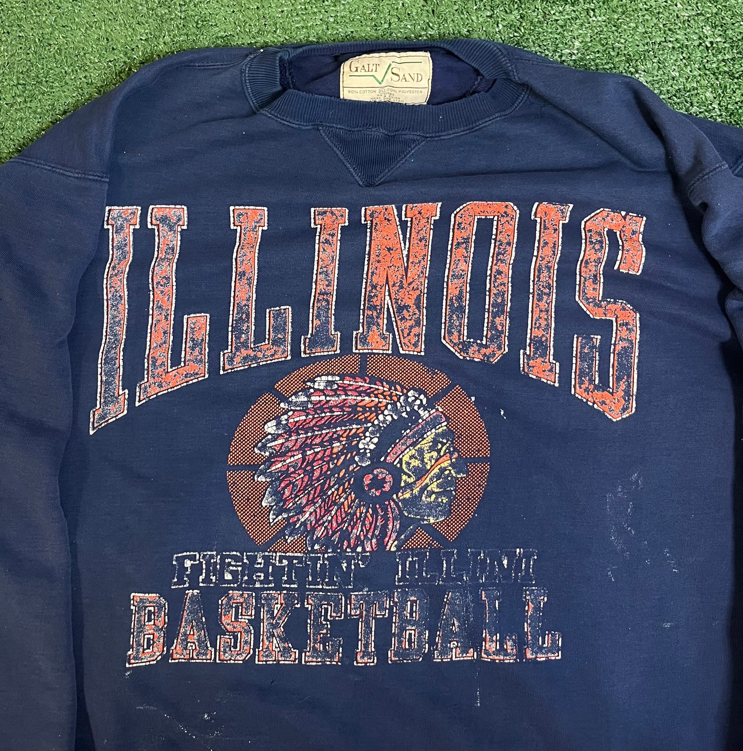 Vintage 1990s Illinois basketball crewneck