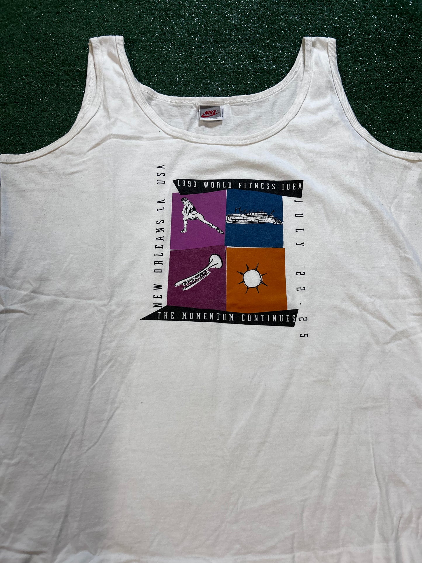 Vintage 1990s Nike world fitness idea tank top