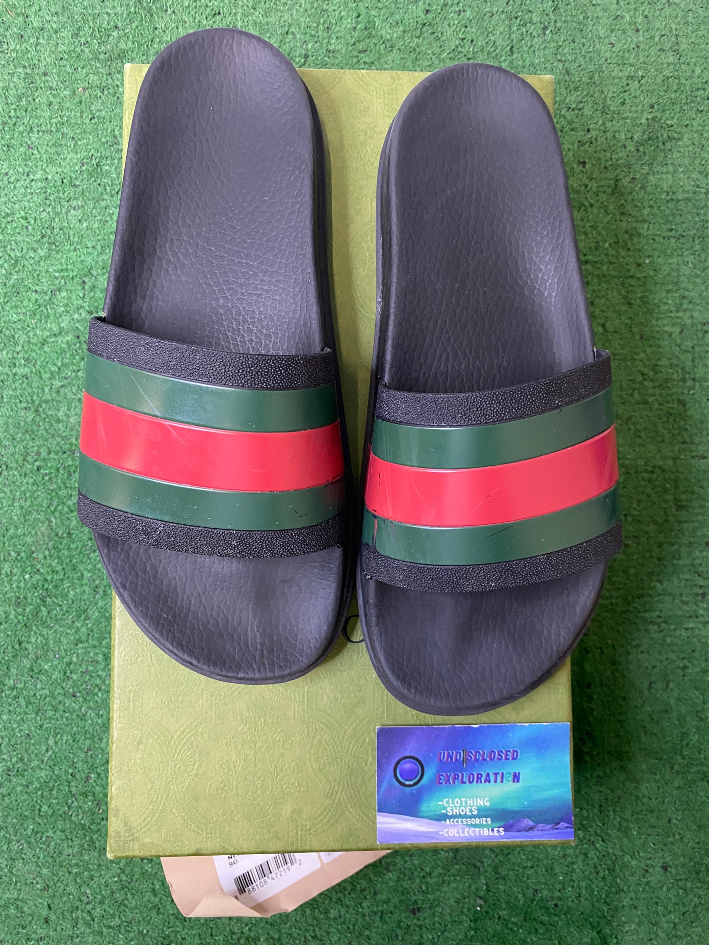 Gucci black web slide size 9men/10.5women