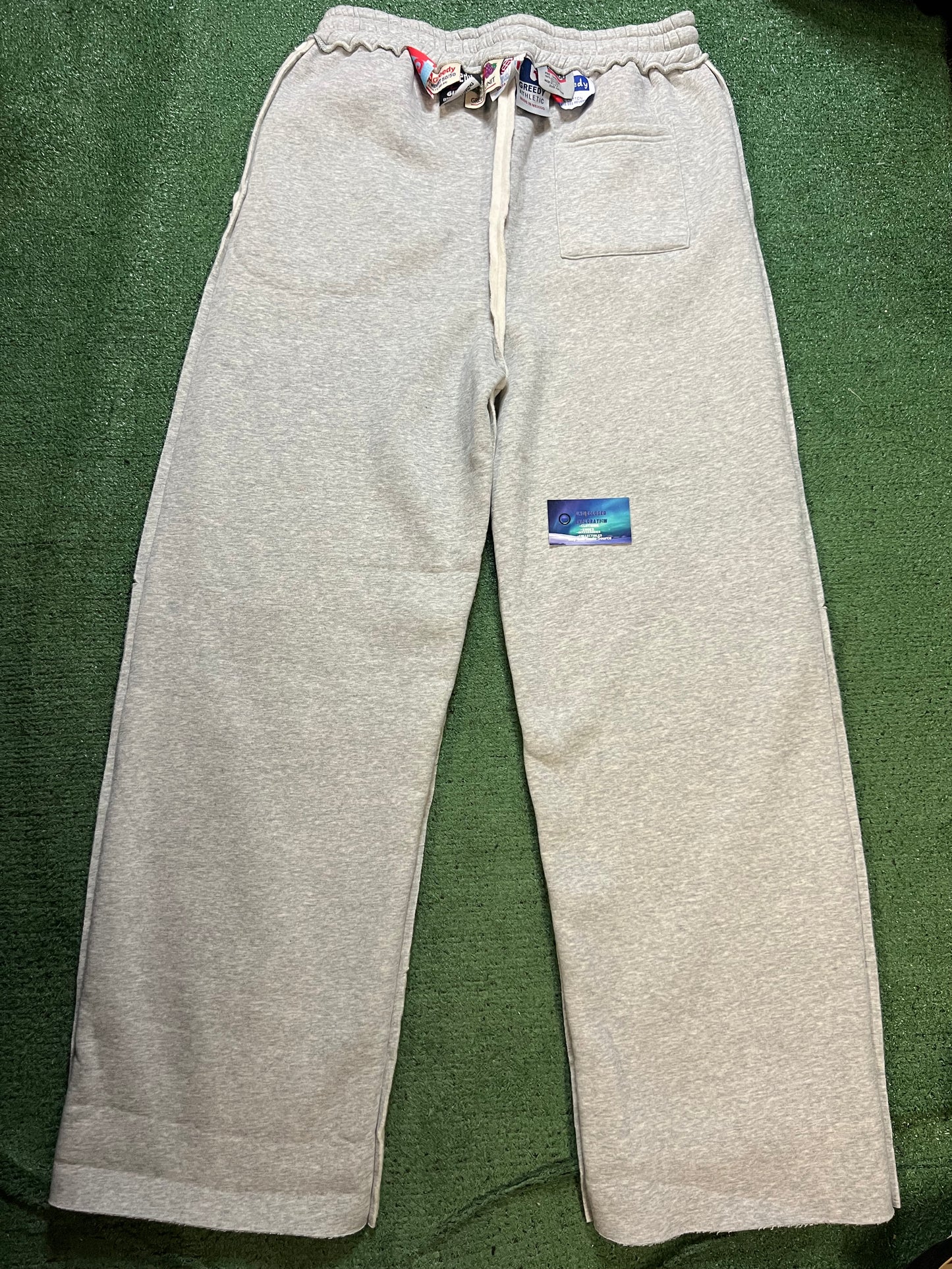 Greedy unit tag grey sweatpants