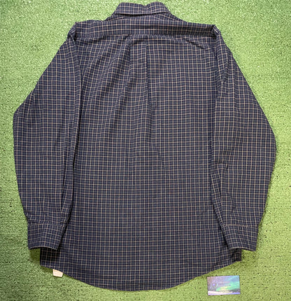 vintage L.L. Bean navy blue checkered longsleeve buttondown shirt