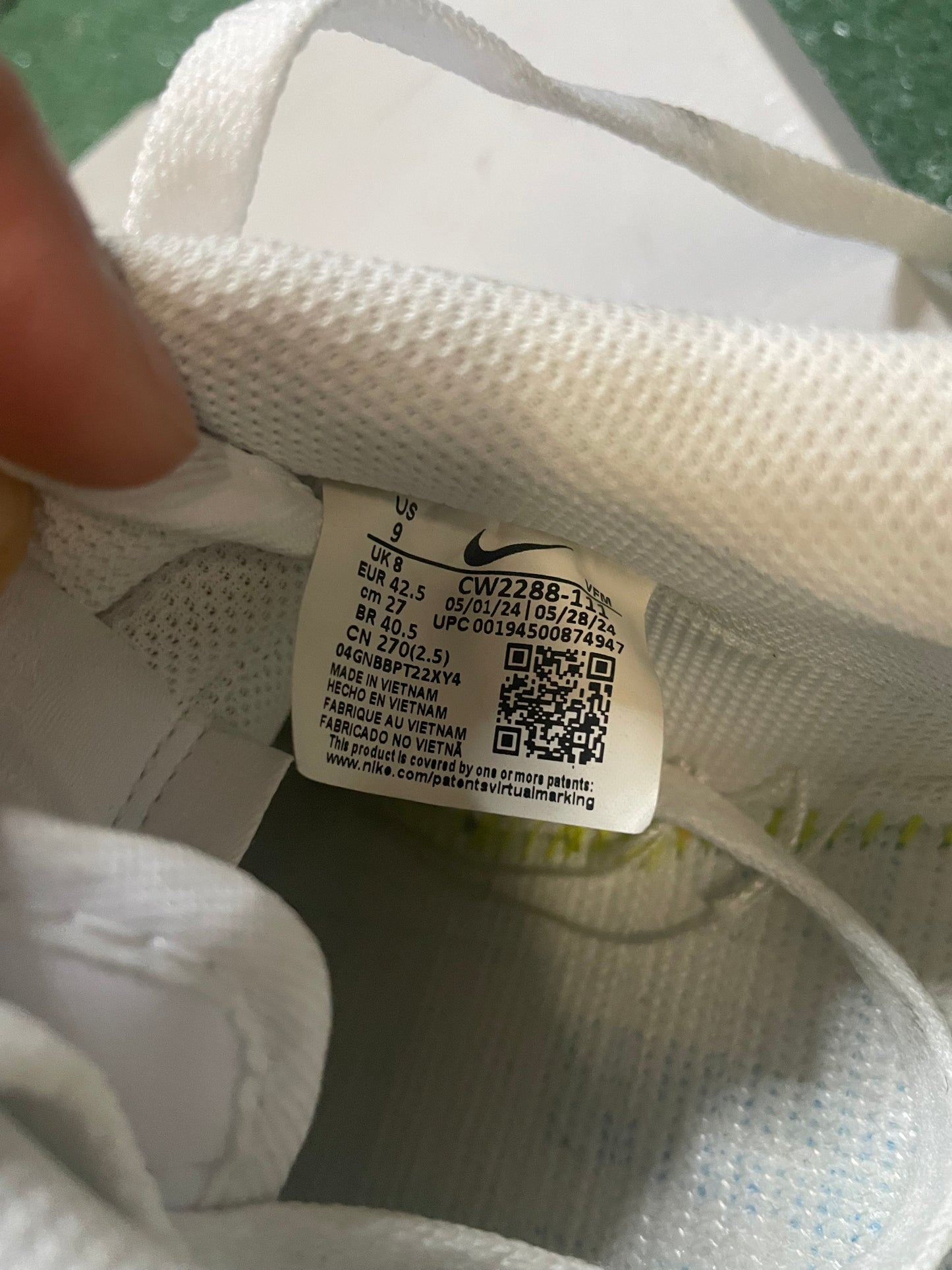 Nike Air Force 1 low triple white size 9men/10.5women