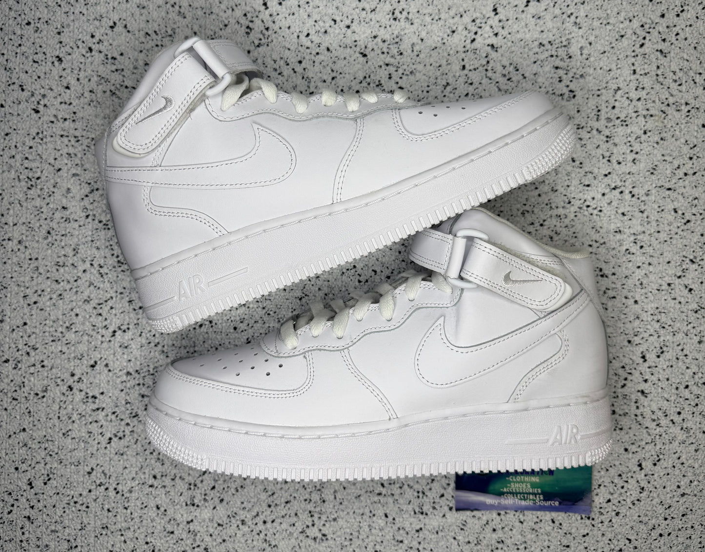 Nike Air Force 1 Mid White