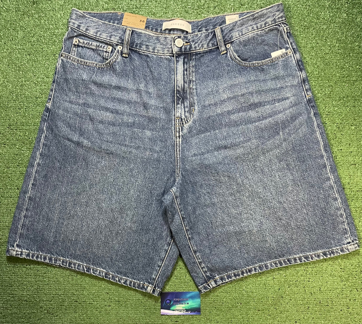 Pacsun Parker baggy jean shorts