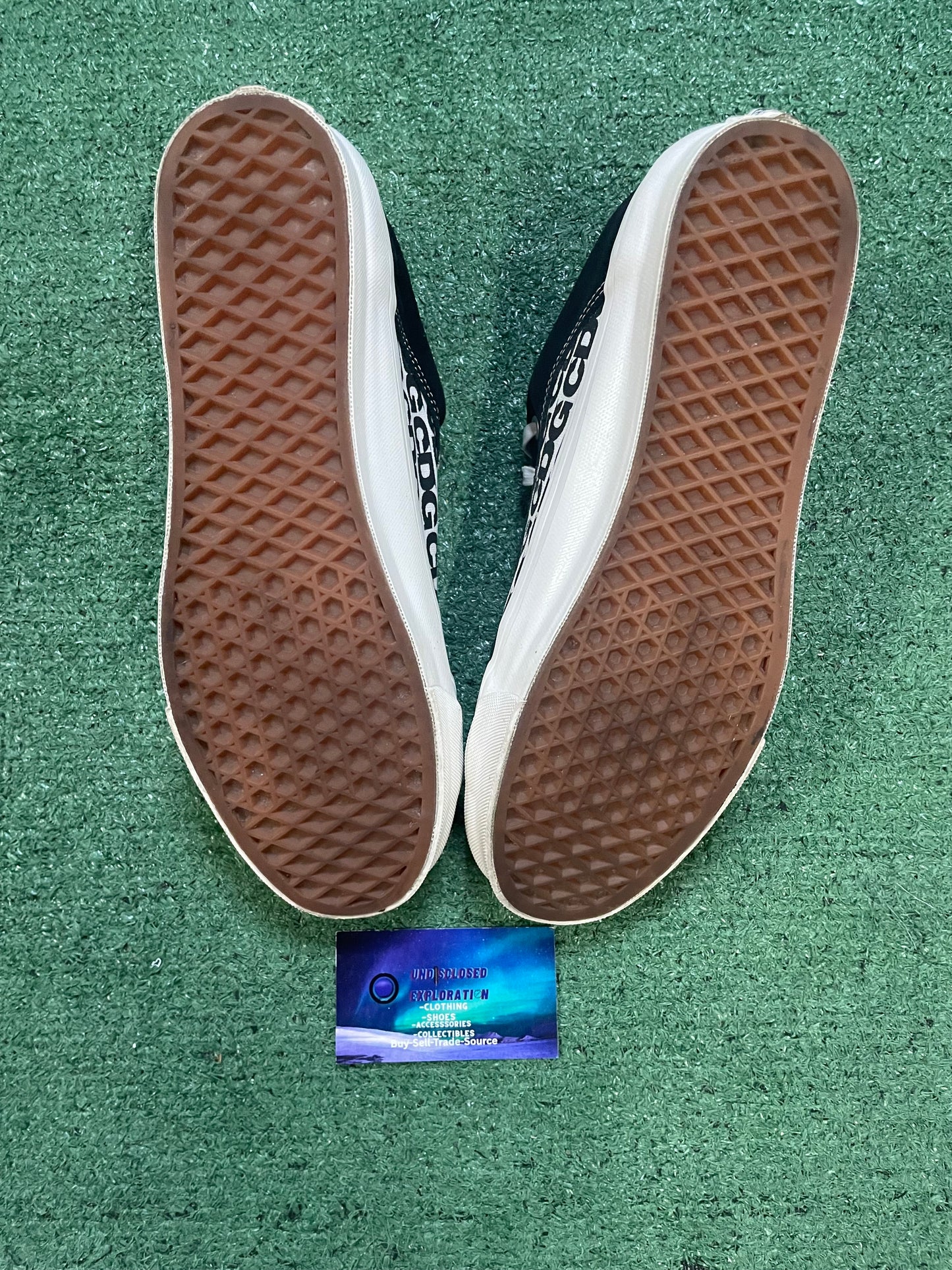 Vans X Comme Des garçon size 10men/11.5women