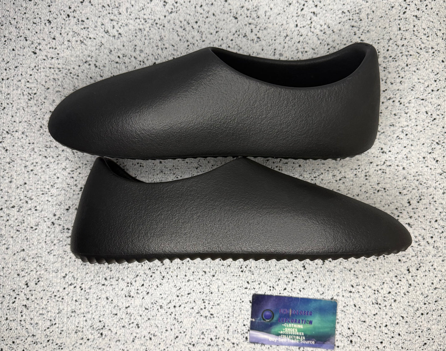 YZY SL-01 Black