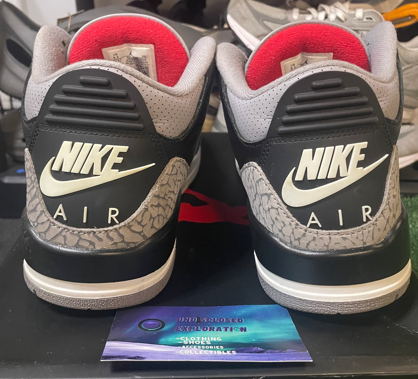 Air Jordan Retro 3 black cement reimagined size 9.5men/11women