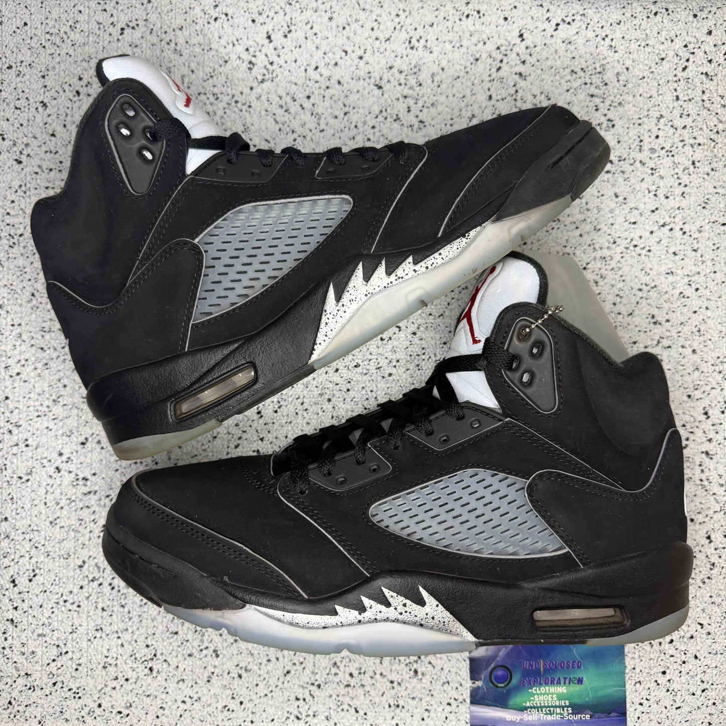 Jordan 5 Black Metallic Reimagined 9.5 Men “Preowned”