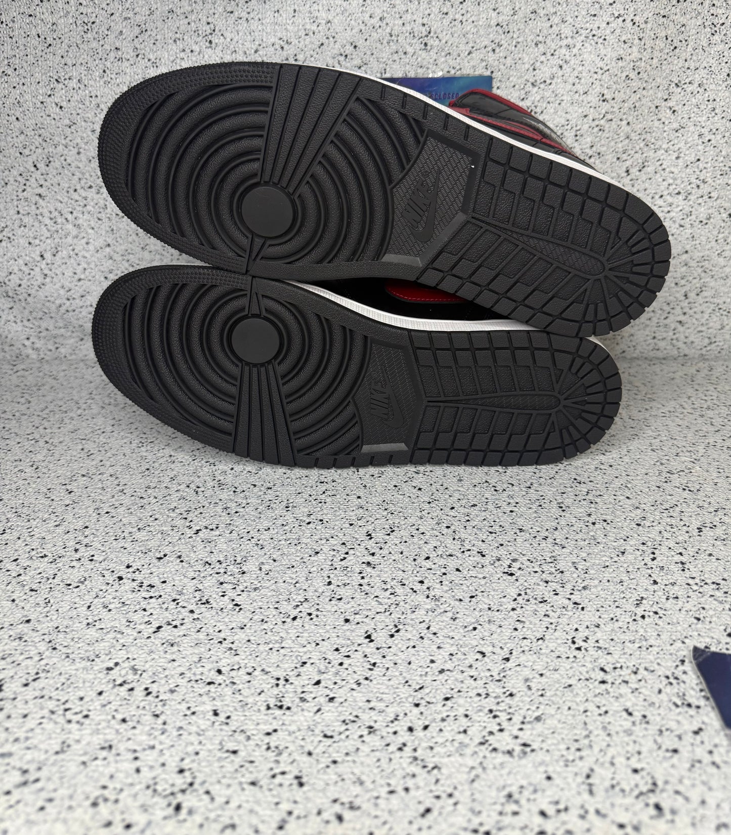 Jordan 1 Mid Bred Twist