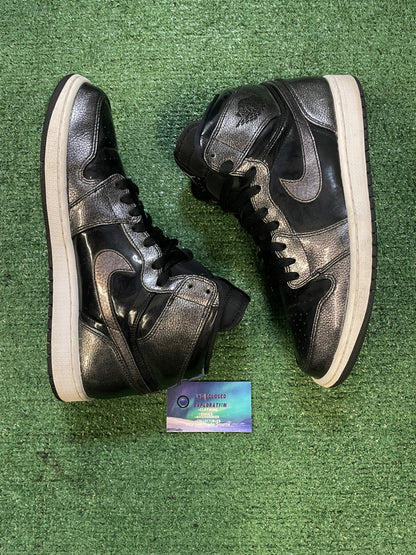 Air Jordan 1  Black Patent anti gravity size 11men/12.5women