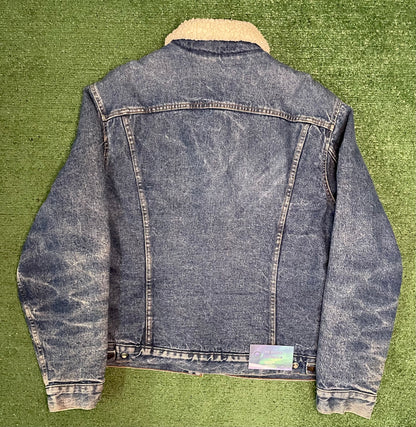 Vintage 1980s Levis Sherpa jean Jacket