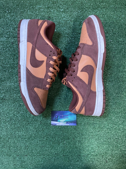 Nike Dunk low amber brown size 10men/11.5women