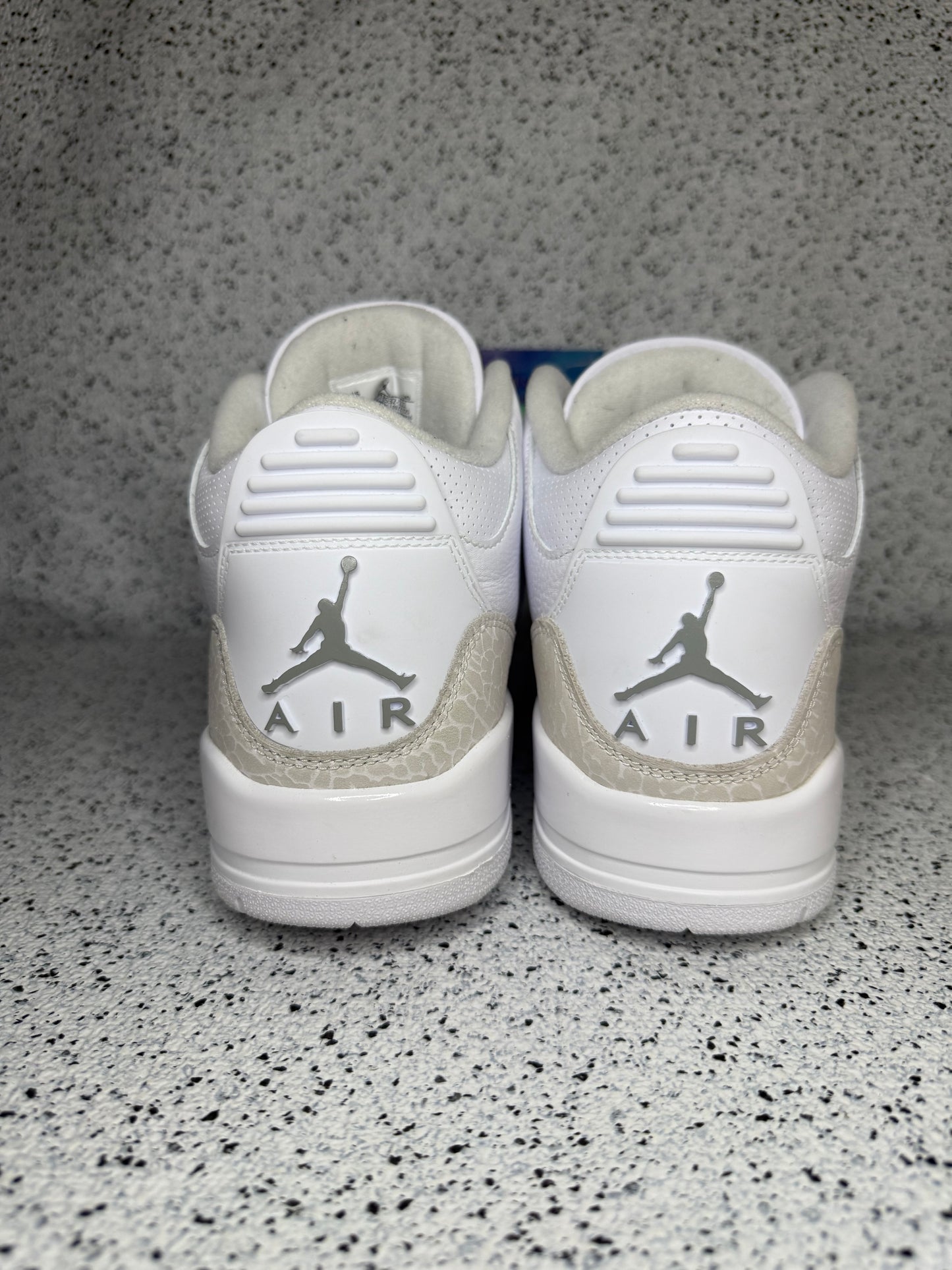 Jordan 3 Pure Money 9.5 Men/11 Women “Preowned”