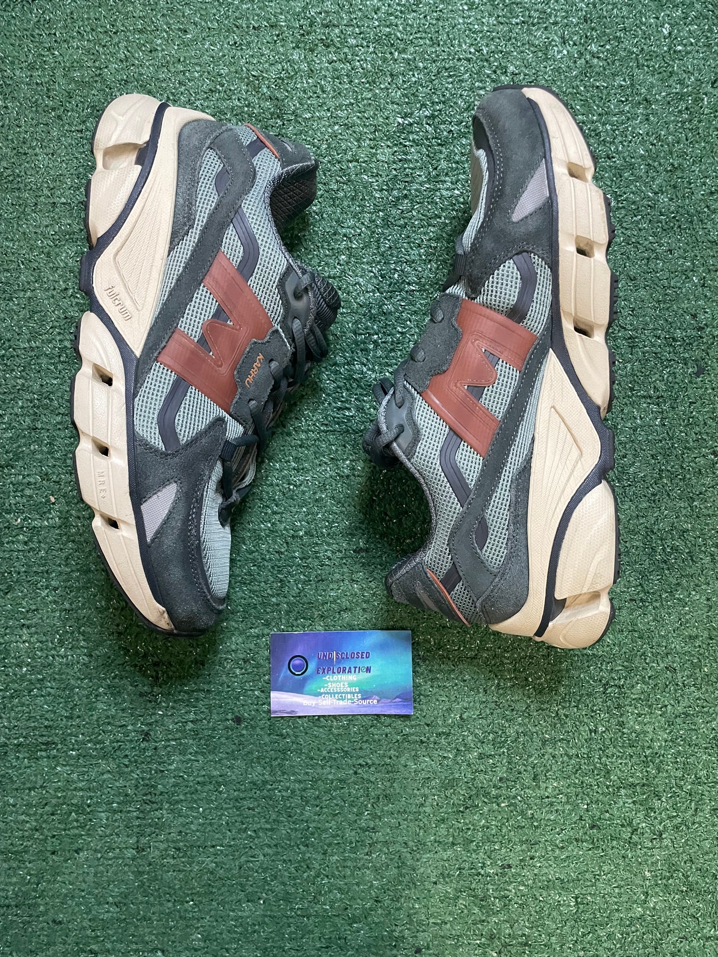 Karhu super fulcrum sage/sierra size 10.5men/12women