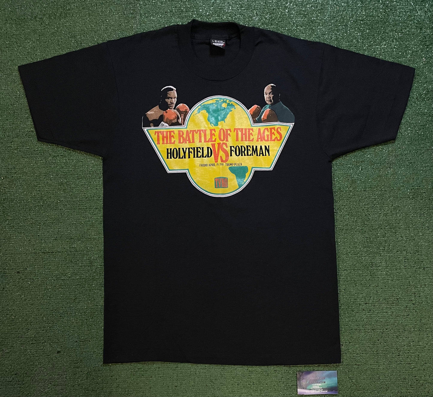 Vintage 1990s The Battle Of The Ages Holyfield vs foreman tee