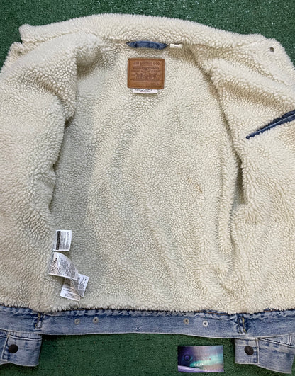 Levi premium Sherpa jean jacket