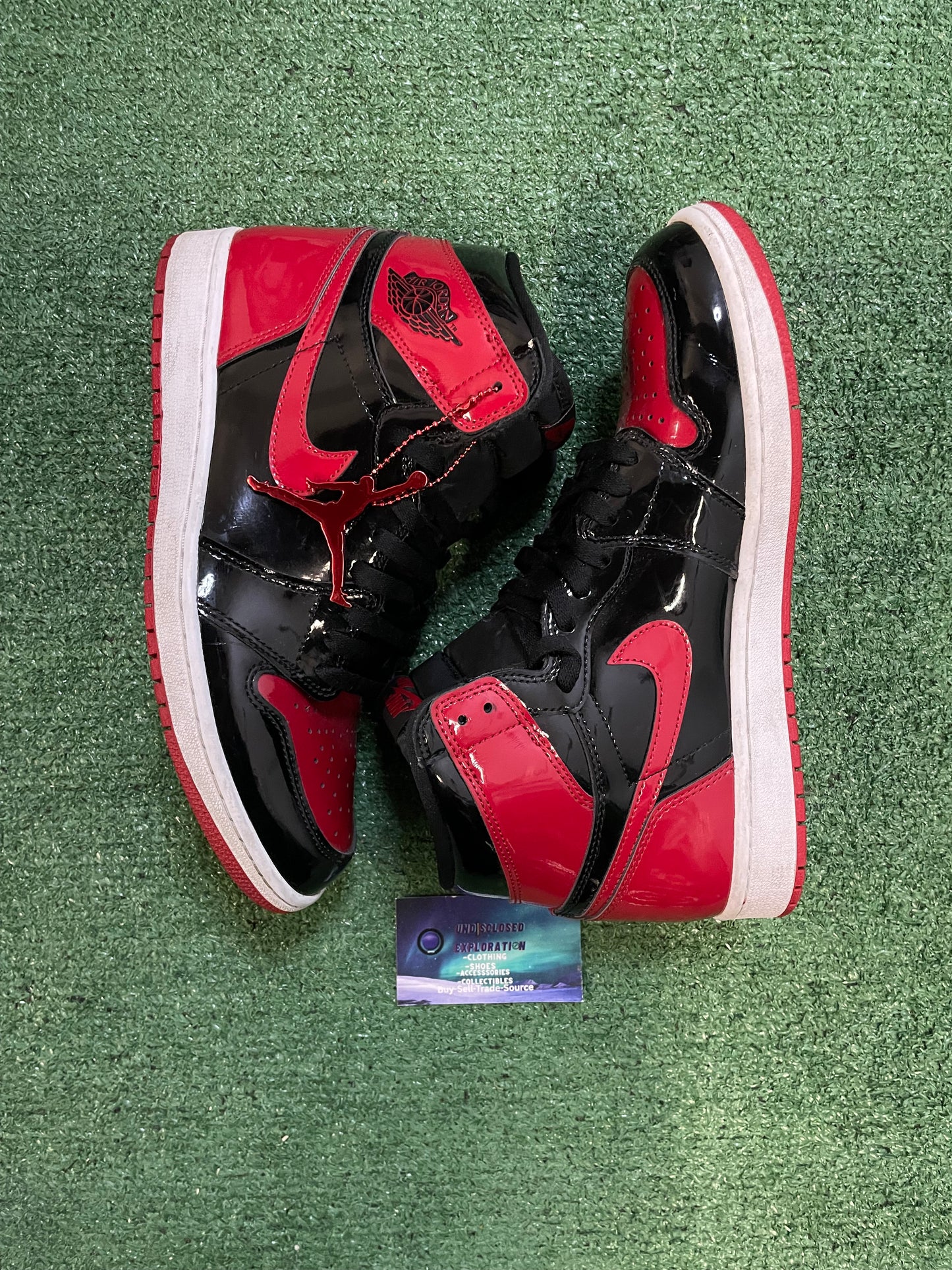 Air Jordan 1 high patent bred size 10.5men/12women