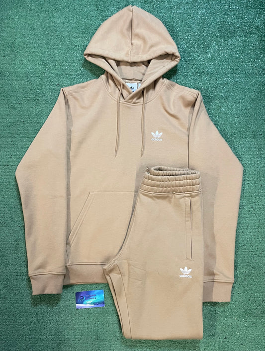 Adidas trefoil beige sweatsuit