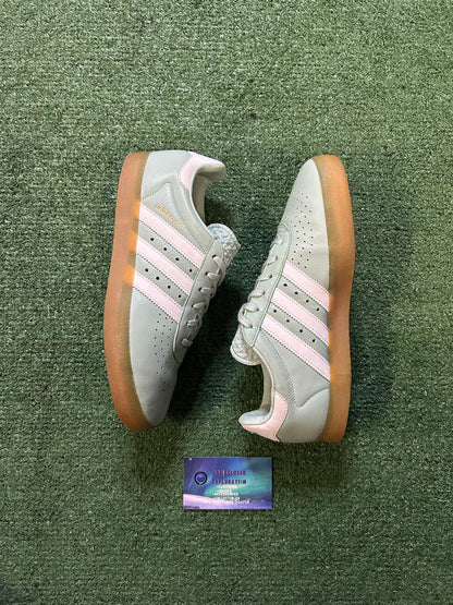 Adidas 350 light sage green and gum size 6.5men/8women