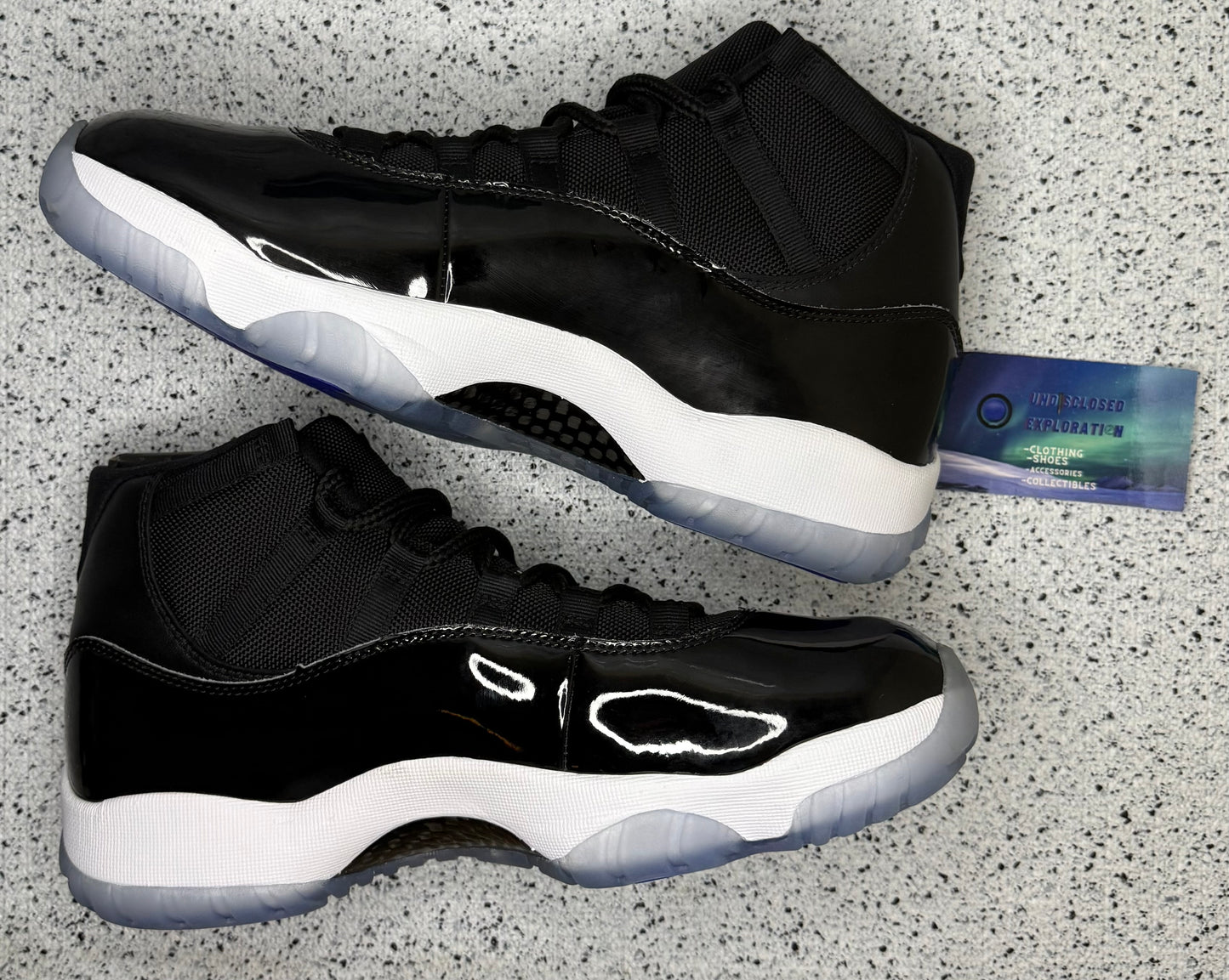 Jordan 11 Space Jam
