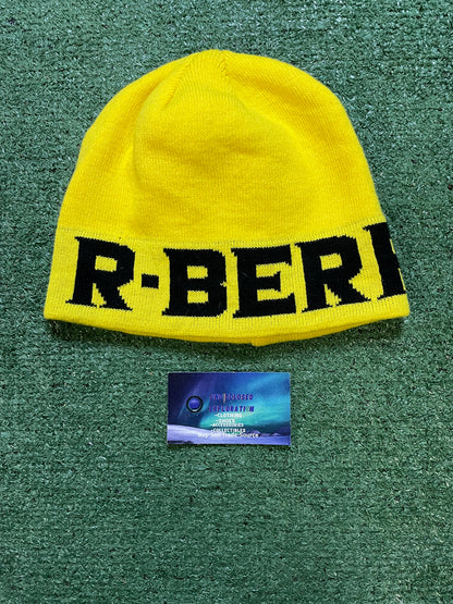 Gv Gallery yellow Raspberry beanie
