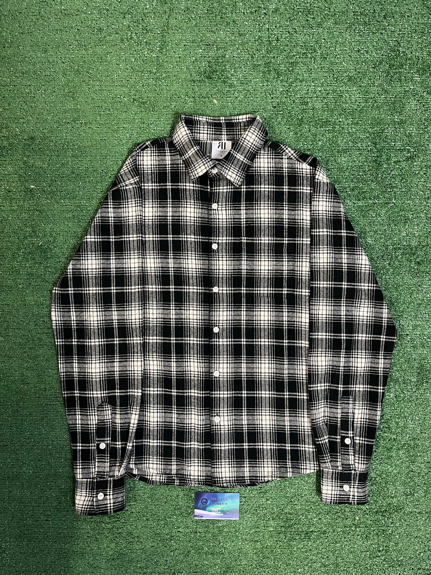 Richie Le Black and white Flannel