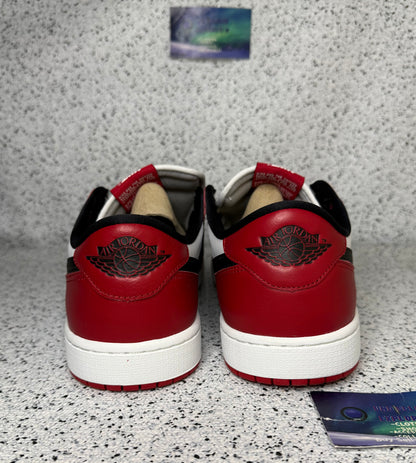 Jordan 1 Low Chicago