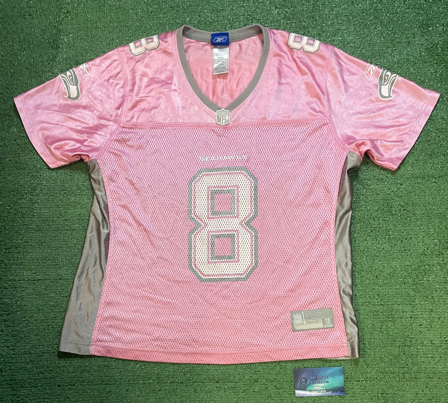 Vintage 2000s Seattle Seahawks pink and grey Matt Hasselbeck #8 Reebok jersey