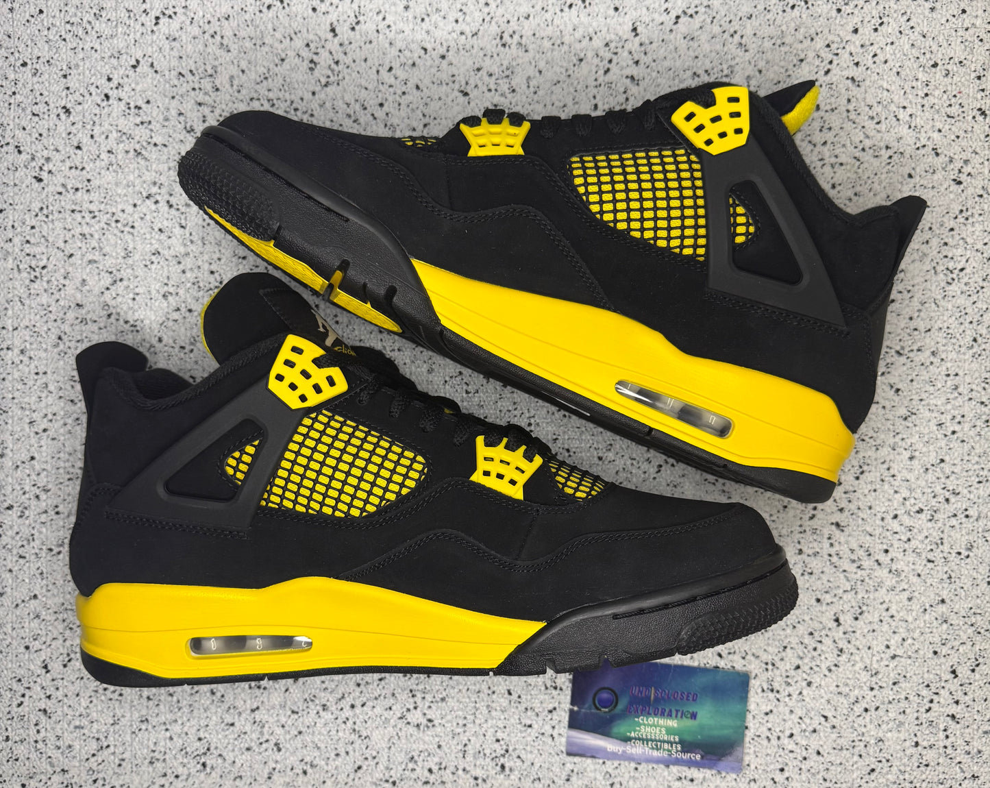 Jordan 4 Thunder