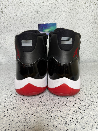 Jordan 11 Bred 10.5 Men/12 Women “Preowned”