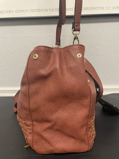 Steve Madden Bduna brown woven handbag